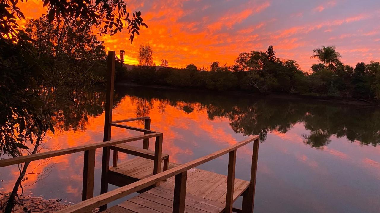 Bli Bli House Riverside Retreat Twin Waters Esterno foto