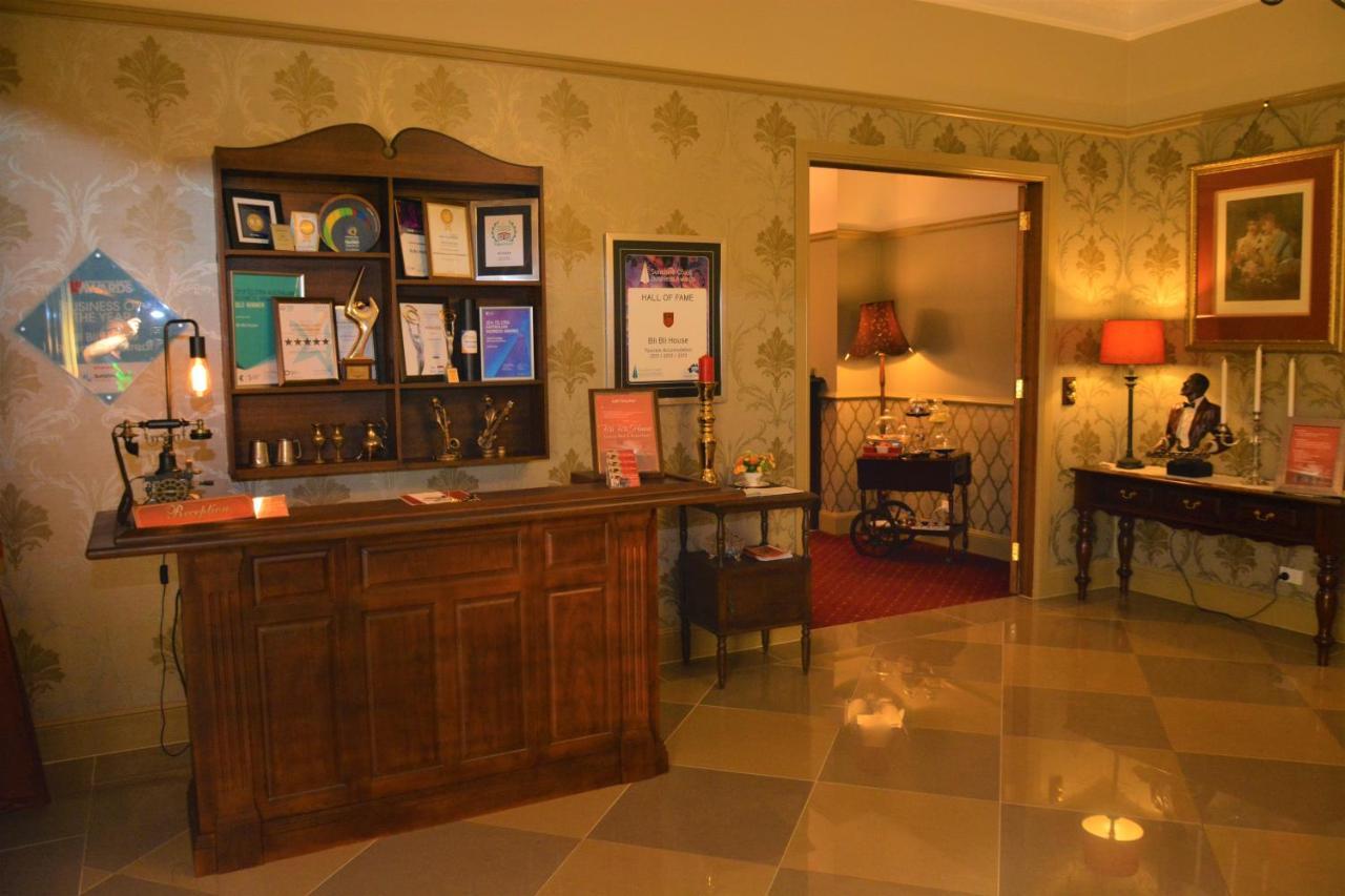 Bli Bli House Riverside Retreat Twin Waters Esterno foto