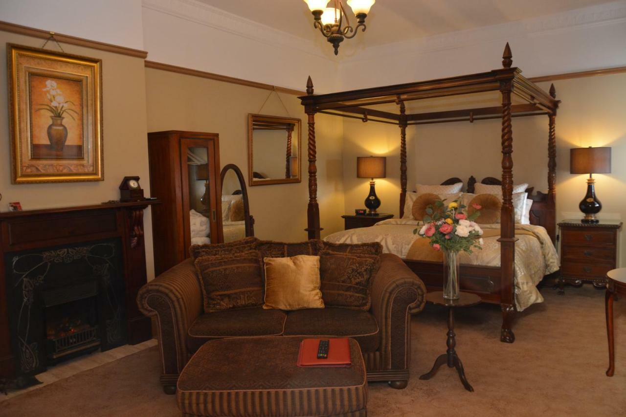 Bli Bli House Riverside Retreat Twin Waters Esterno foto